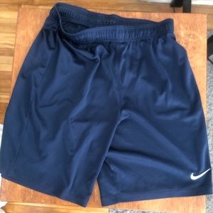 Nike Athletic/Running Shorts Size Medium